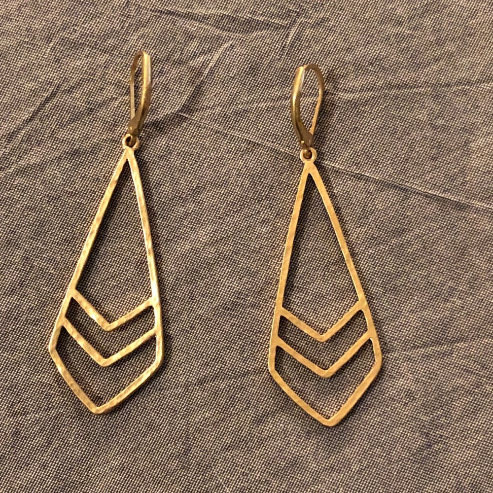 Gold hammered geometric earrings